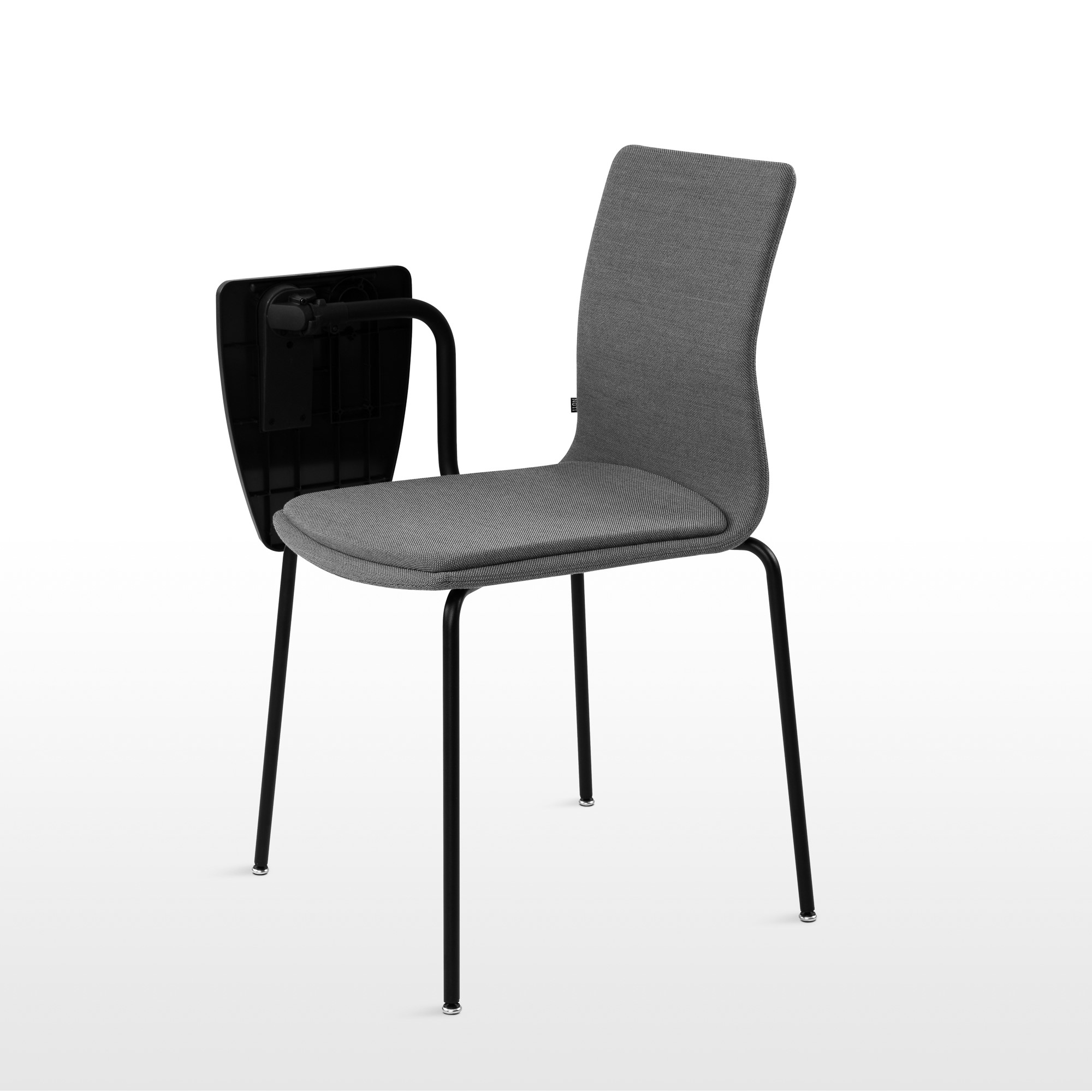 LINAR_packshot_chair with table1